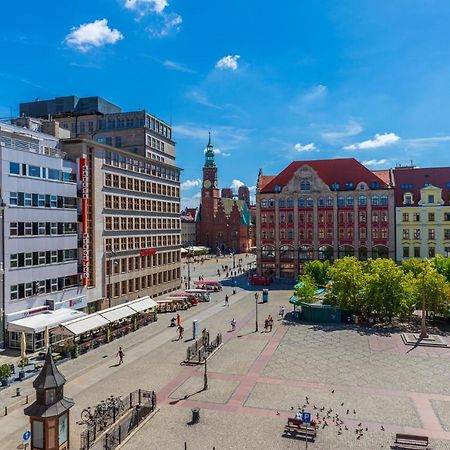Prywatne Studio Dla 4 Osob Z Widokiem Na Rynek I Plac Solny! Wroclaw Luaran gambar